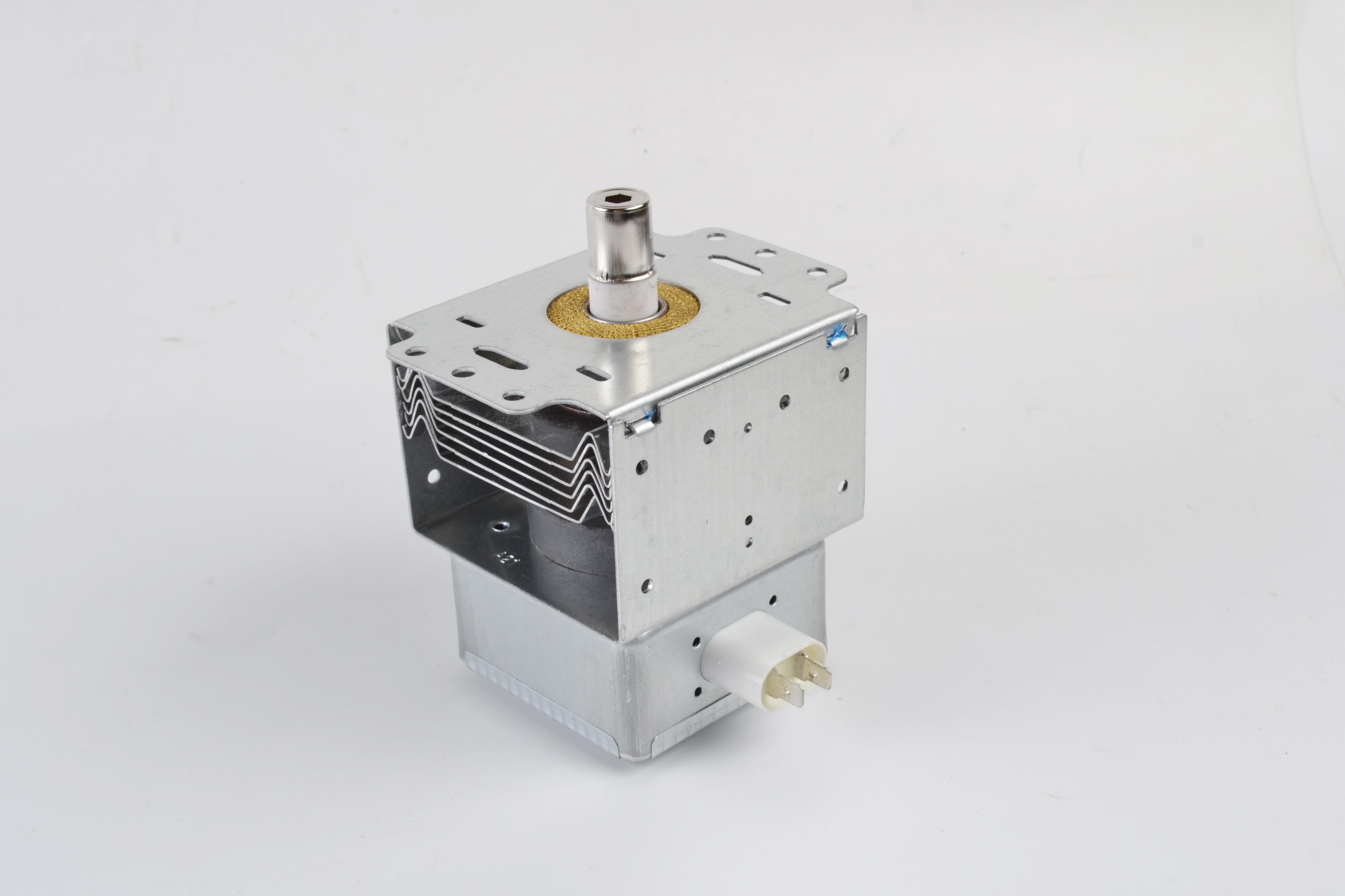 Magnetron - B11010021